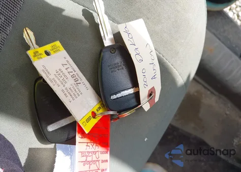 2010 Dodge Dakota Bighorn/Lonestar из США, поврежденный, VIN 1D7CW3GK4AS140049